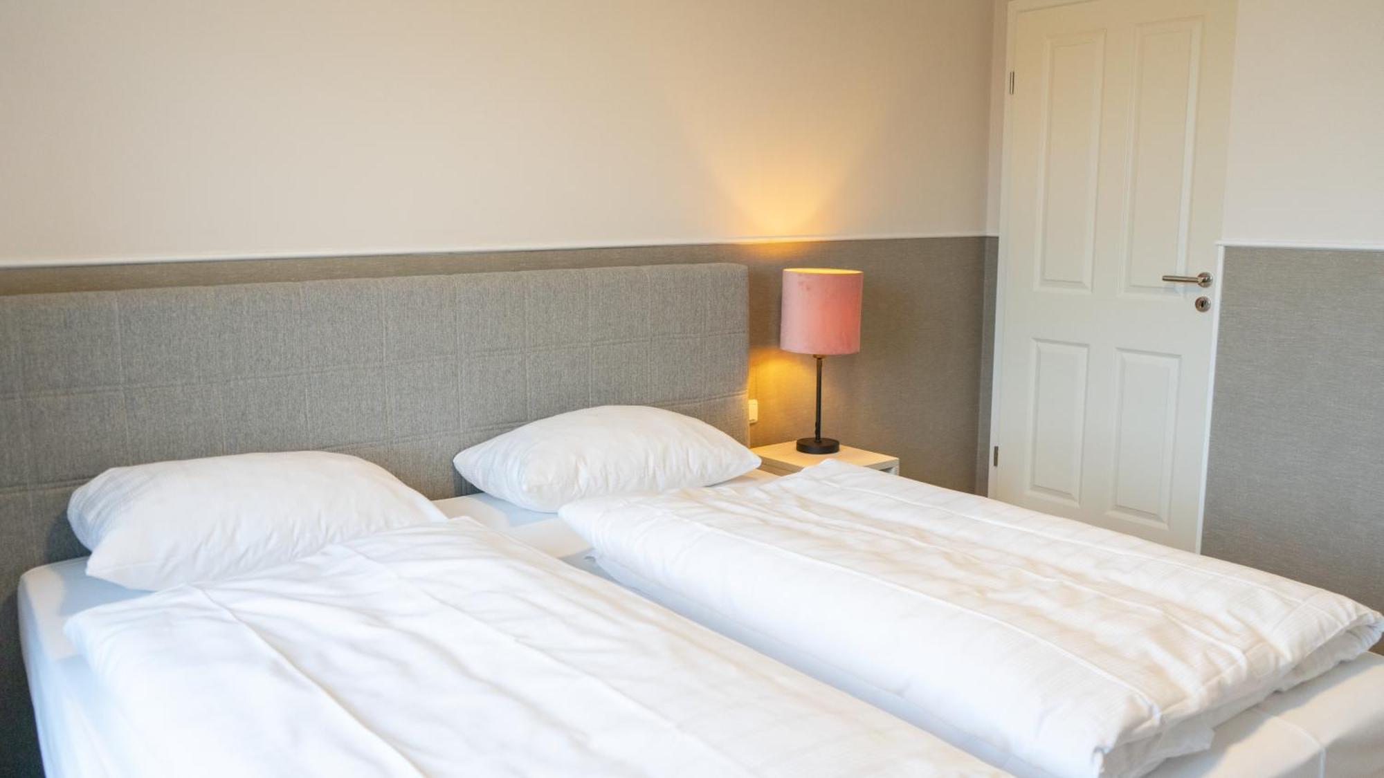 Landgut Basthorst Apartment Crivitz ภายนอก รูปภาพ
